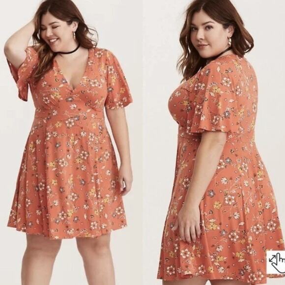 Torrid Orange Floral Dress Flutter Sleeves Plus Size 2X - Picture 1 of 7